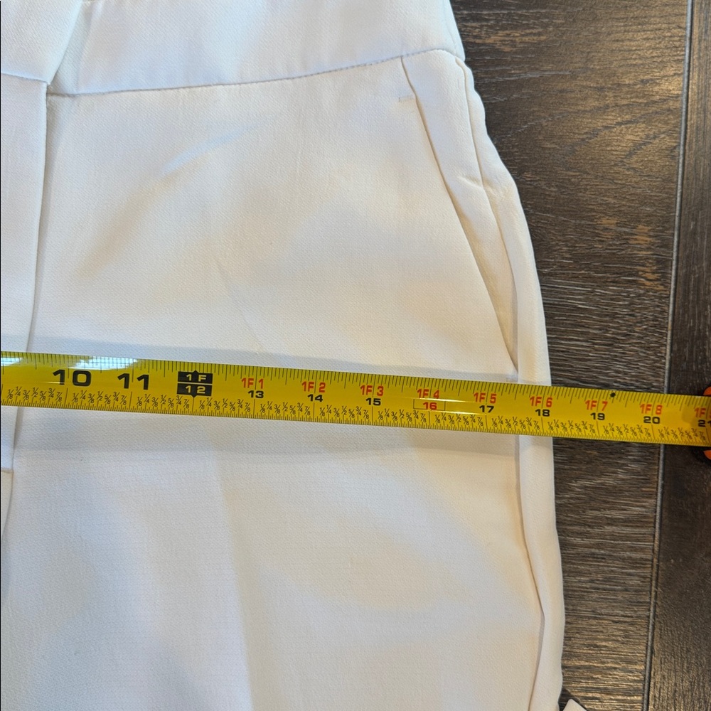 NWT Aritzia The Limitless Pant Wilfred Crepette Size 6 Short Wide Leg Cream - Picture 12 of 15